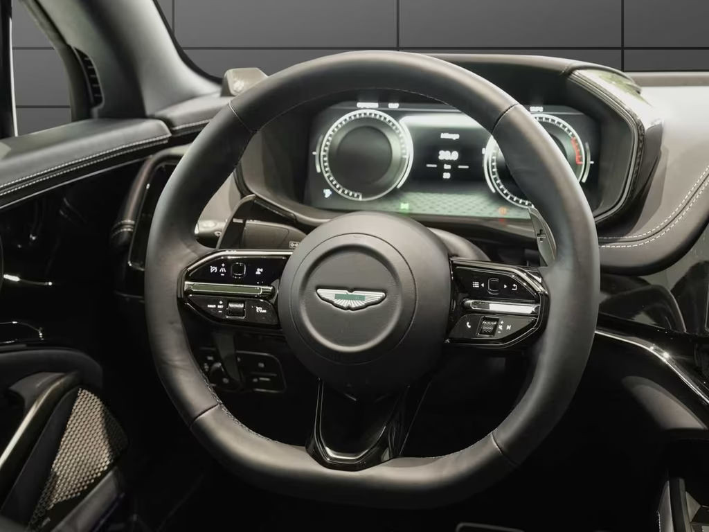 Aston Martin DBX