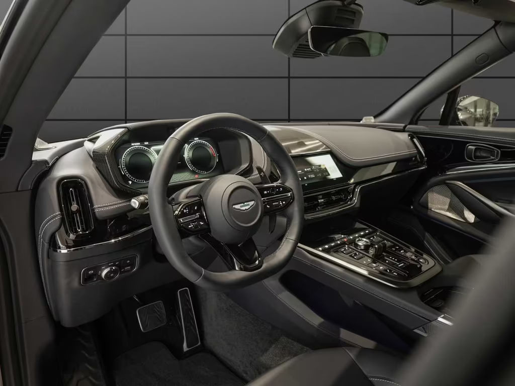 Aston Martin DBX