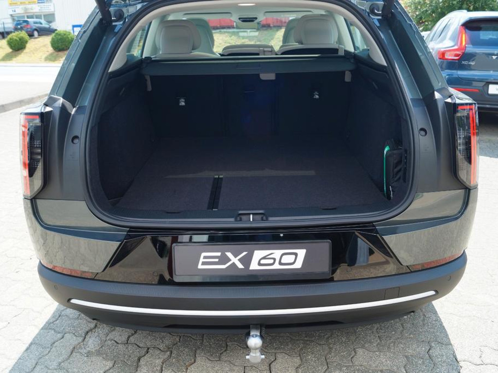 Volvo EX60