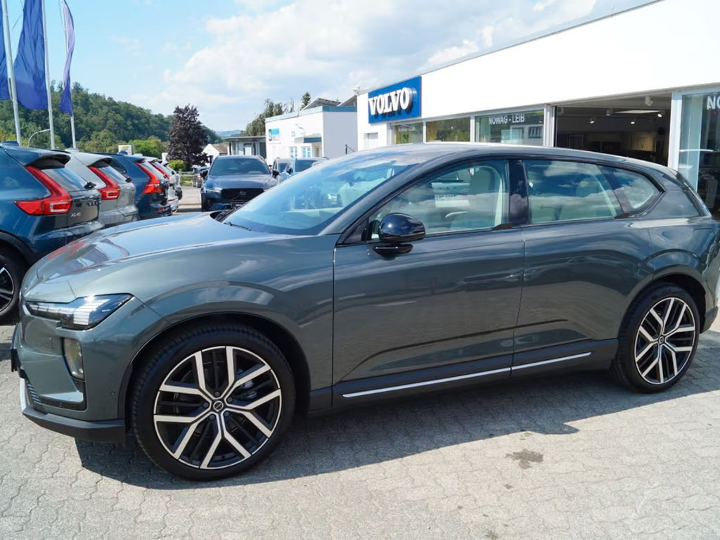 Volvo EX60