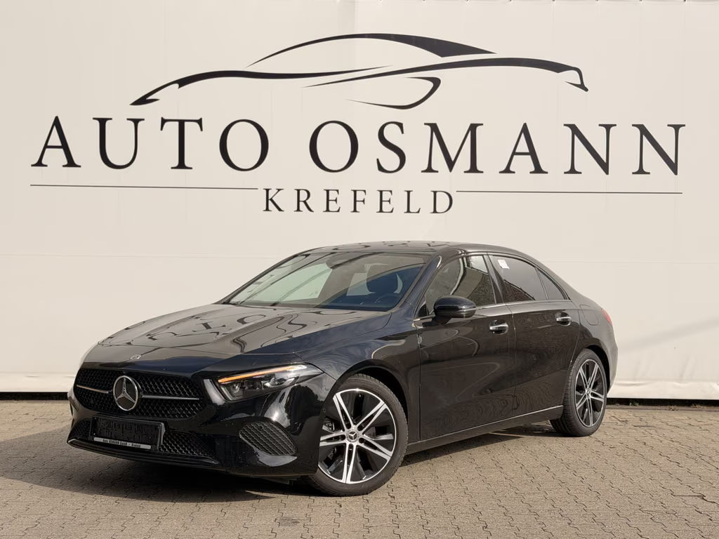 Mercedes-Benz A-Klasse A 220 Progressive A 220 d