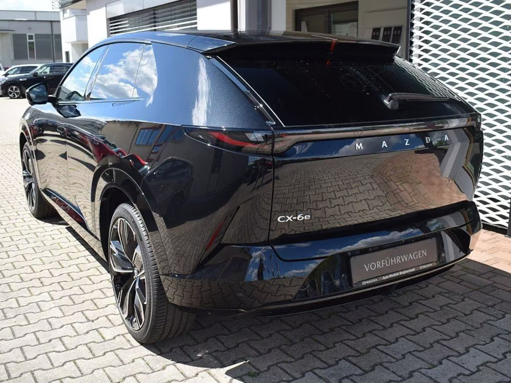 Mazda CX-6e