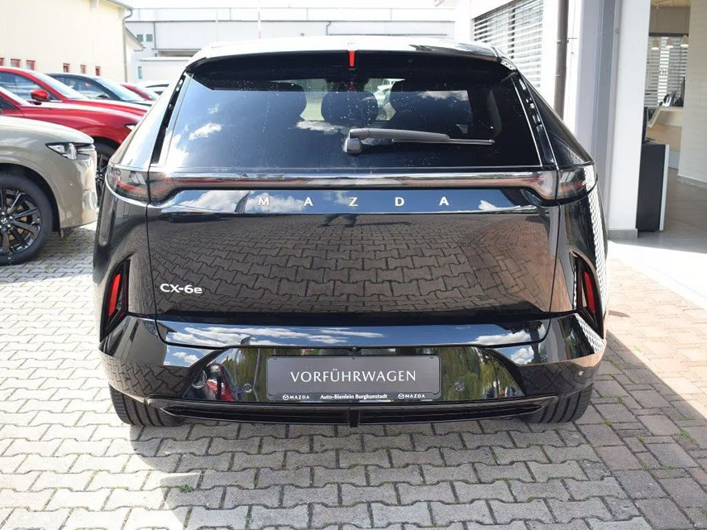 Mazda CX-6e