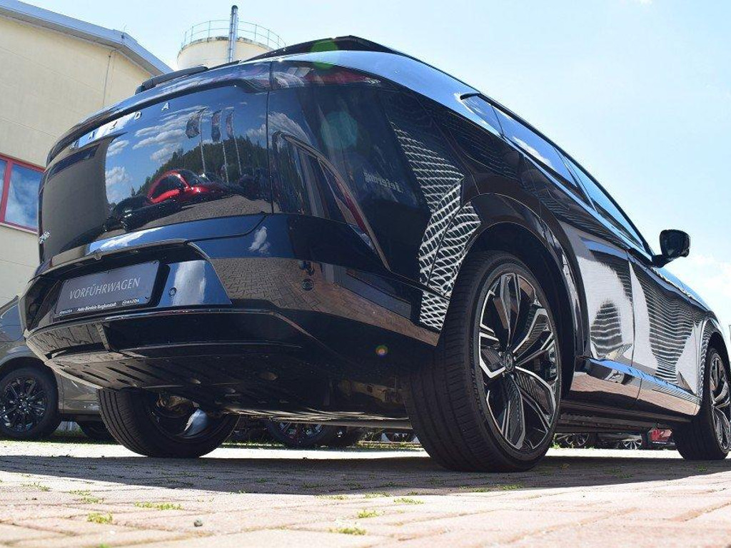 Mazda CX-6e