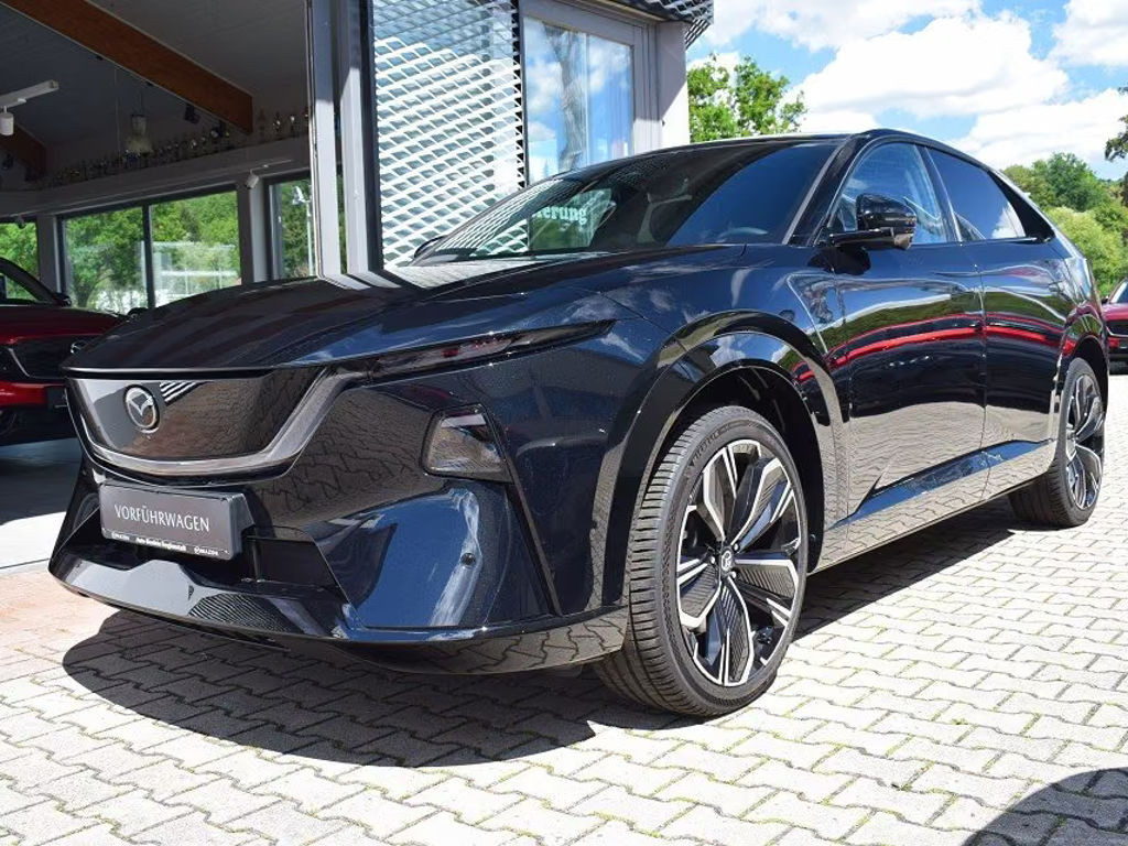 Mazda CX-6e