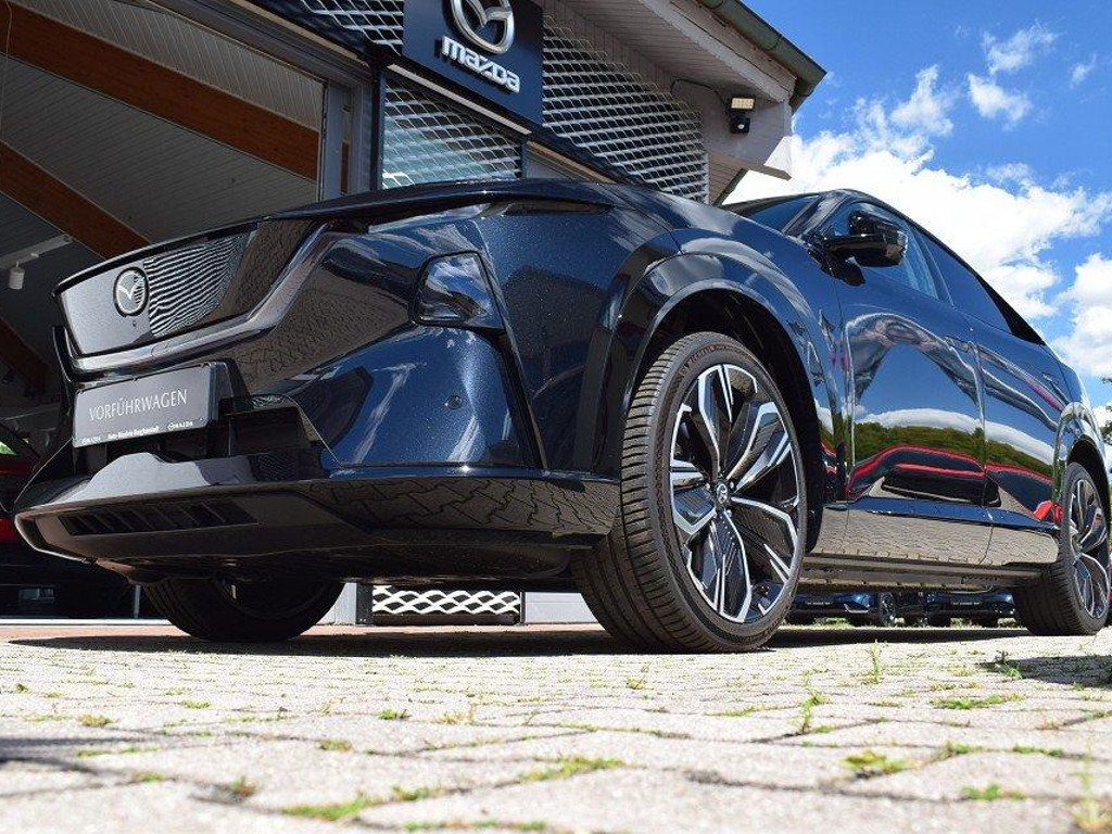 Mazda CX-6e