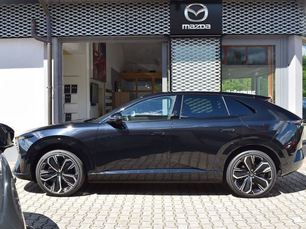 Mazda CX-6e