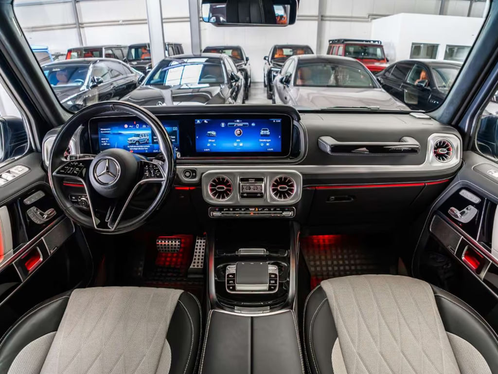 Mercedes-Benz G-Klasse