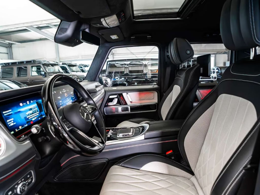 Mercedes-Benz G-Klasse