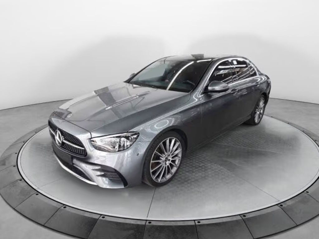 Mercedes-Benz E-Klasse E 220 AMG Line E 220 d Sedan