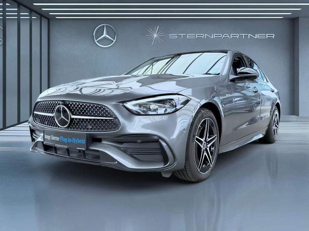 Mercedes-Benz C-Klasse C 300 4MATIC AMG Line C 300 e Sedan