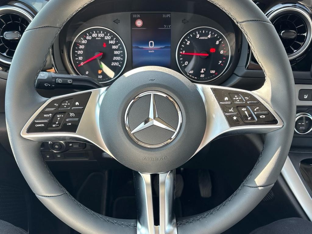 Mercedes-Benz T 180