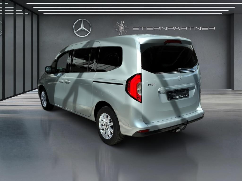 Mercedes-Benz T 180