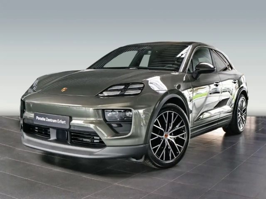 Porsche Macan 4