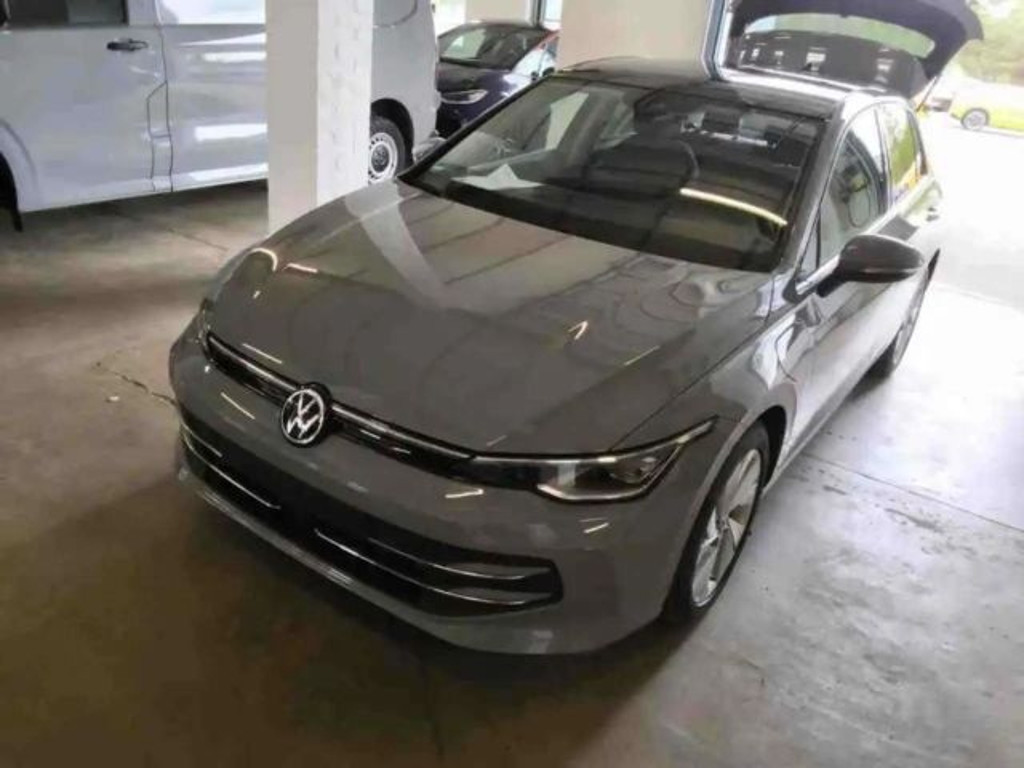 Volkswagen Golf DSG Style eHybrid
