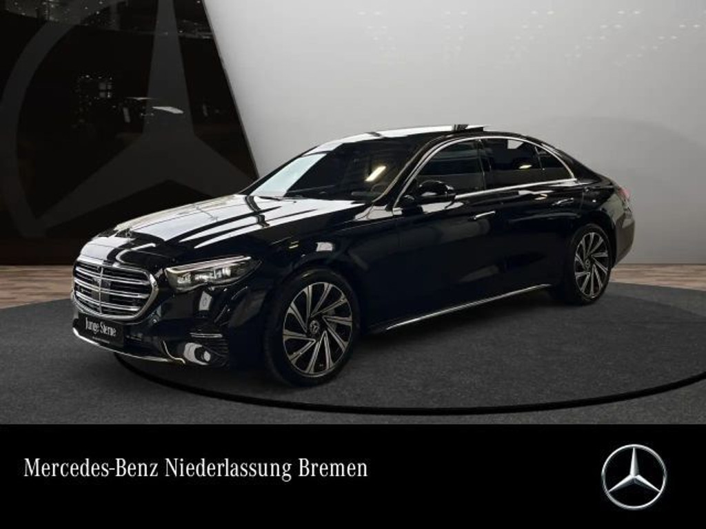 Mercedes-Benz E-Klasse E 300 4MATIC EXCLUSIVE E 300 e Sedan