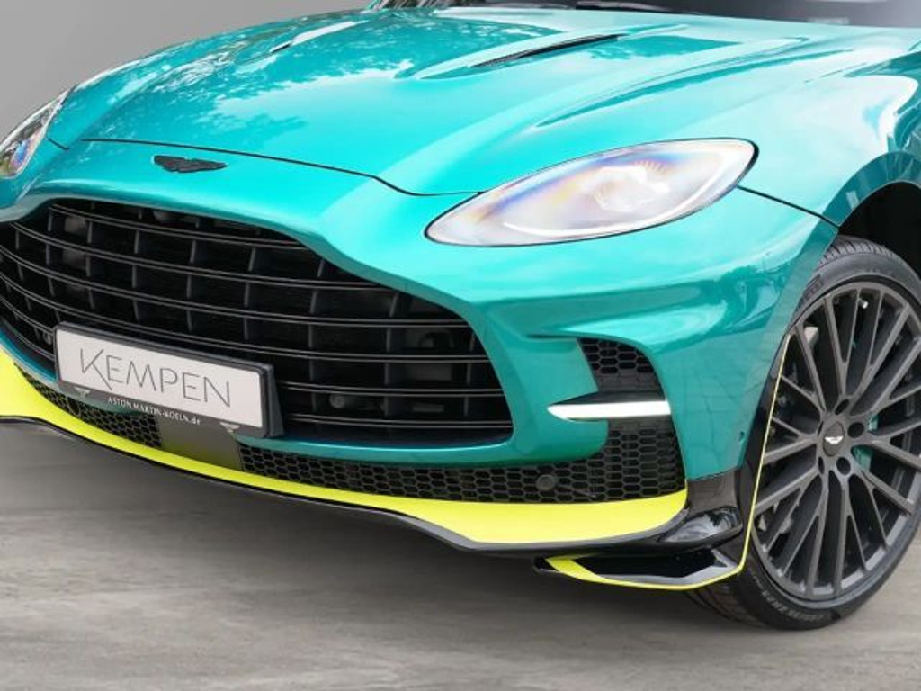 Aston Martin DBX