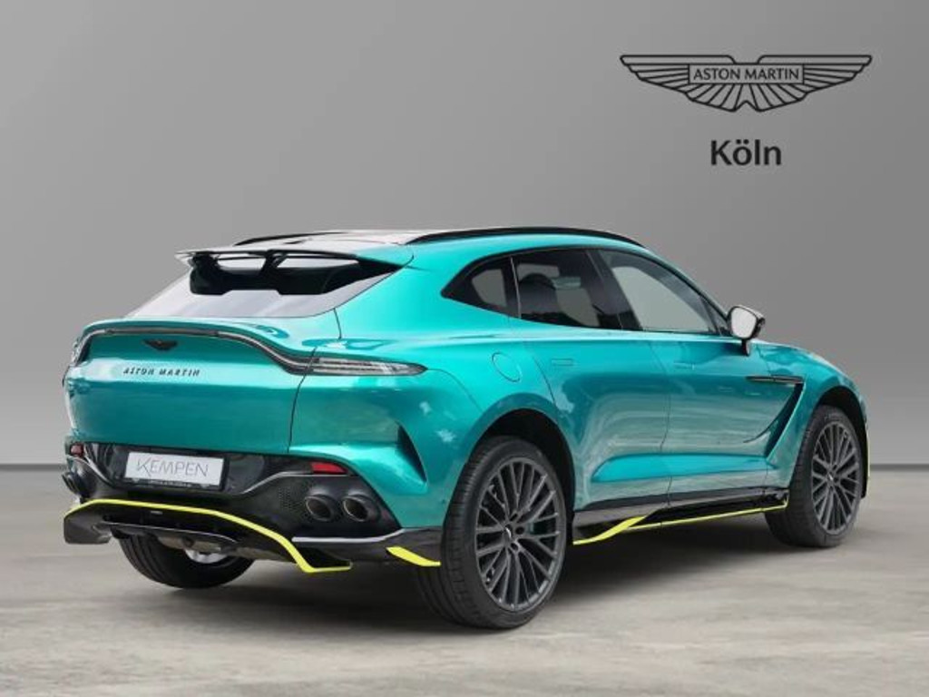 Aston Martin DBX