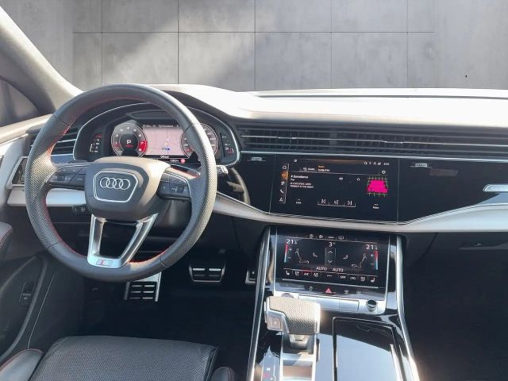 Audi SQ8