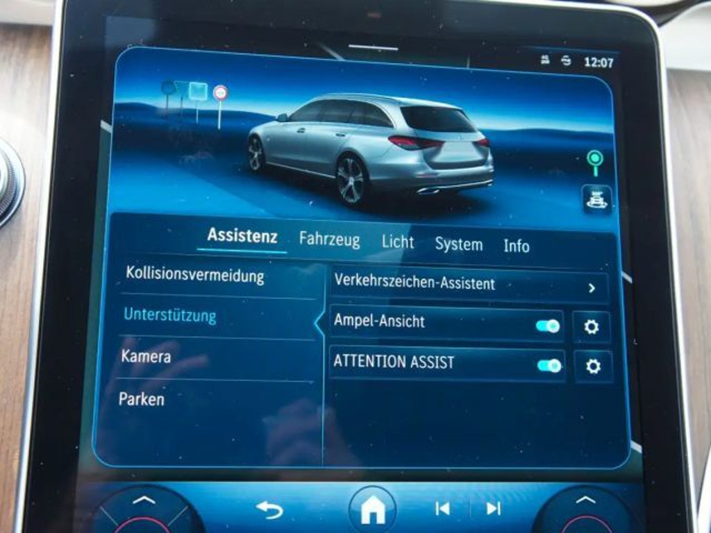 Mercedes-Benz C-Klasse