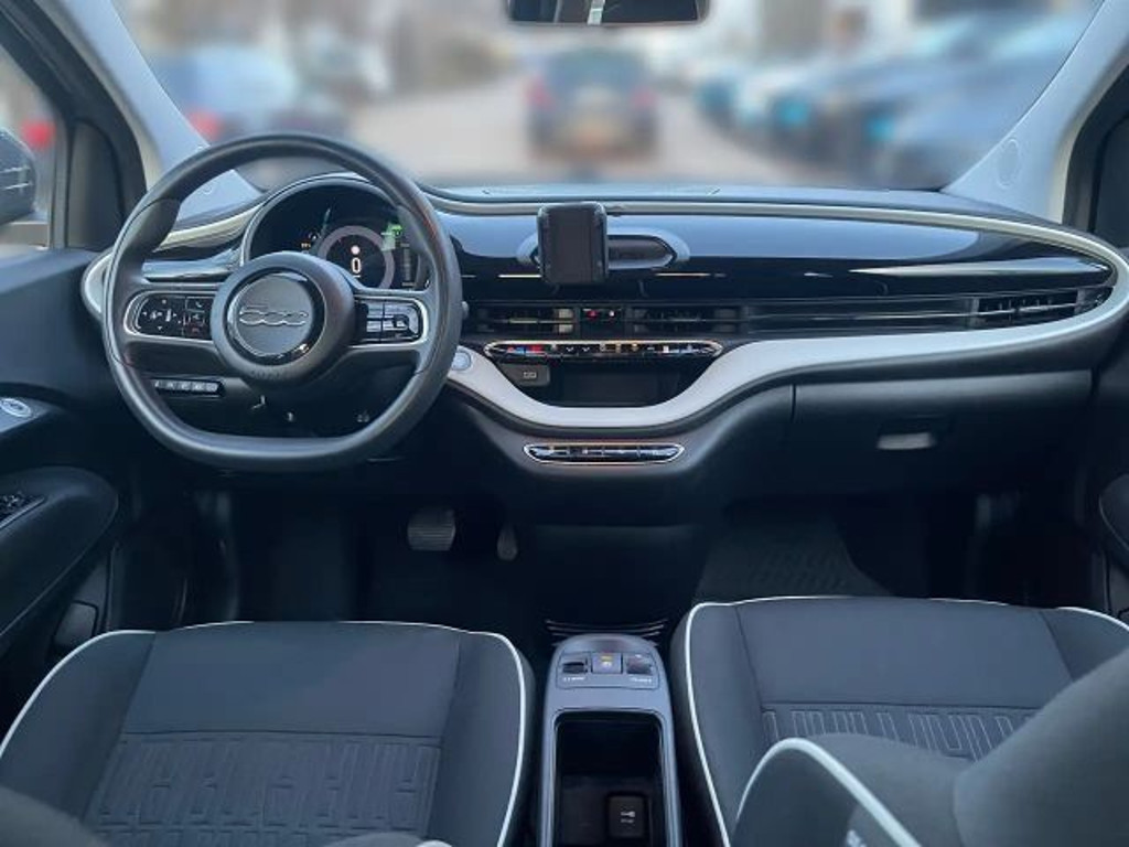 Fiat 500e 95PS | Spurhalte. I KLIMA