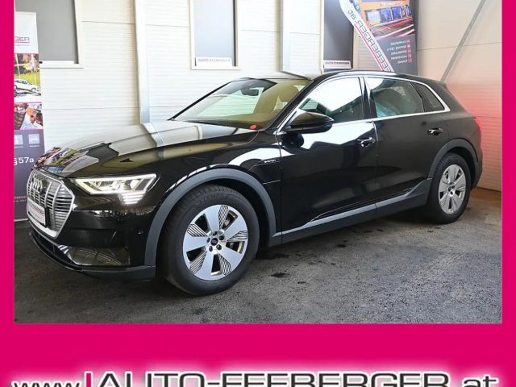 Audi e-tron Quattro 50