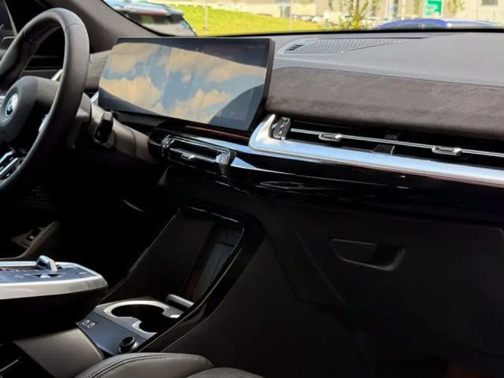 BMW iX2