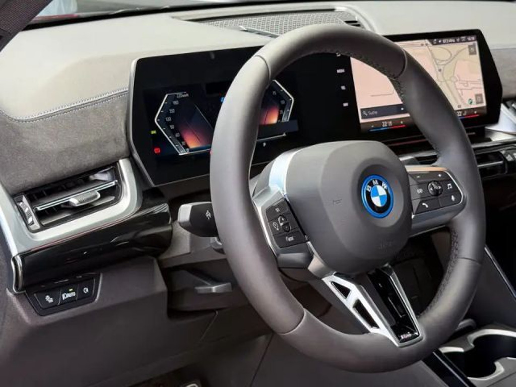 BMW iX2