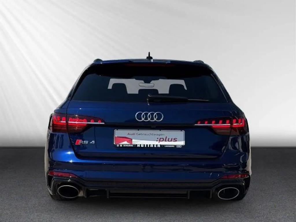 Audi RS4