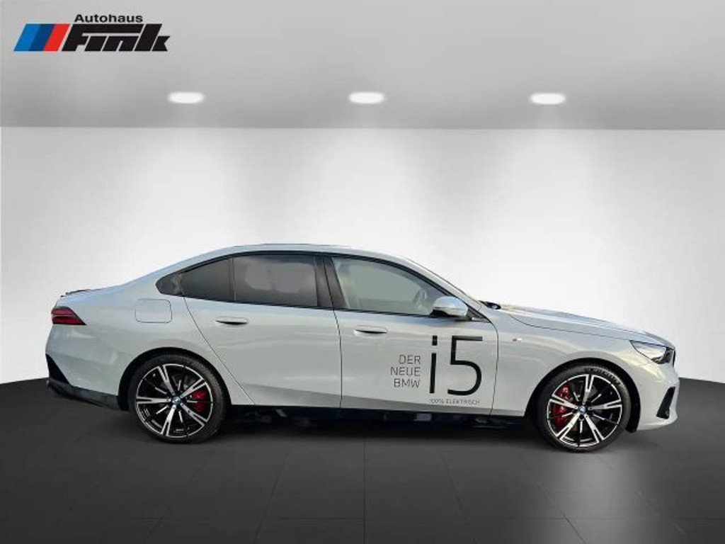 BMW i5 M-Sport Sedan eDrive40