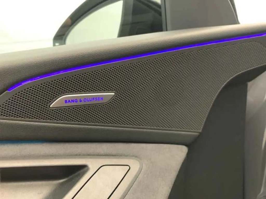 Audi SQ6 e-tron