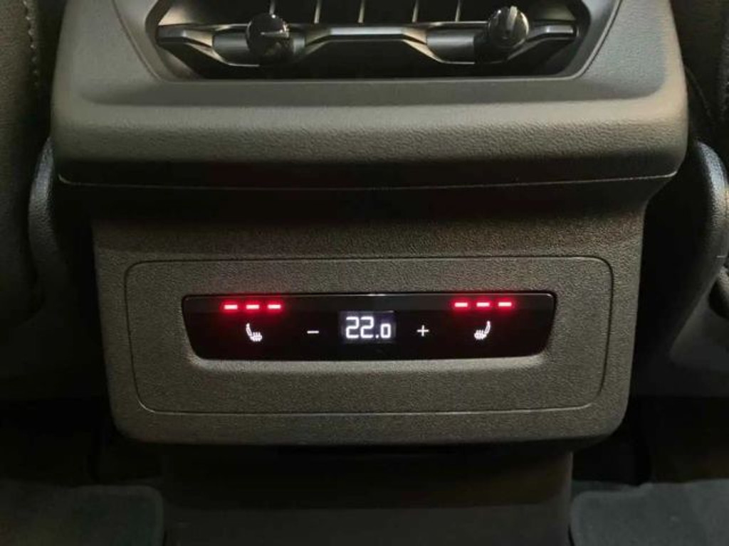 Audi SQ6 e-tron