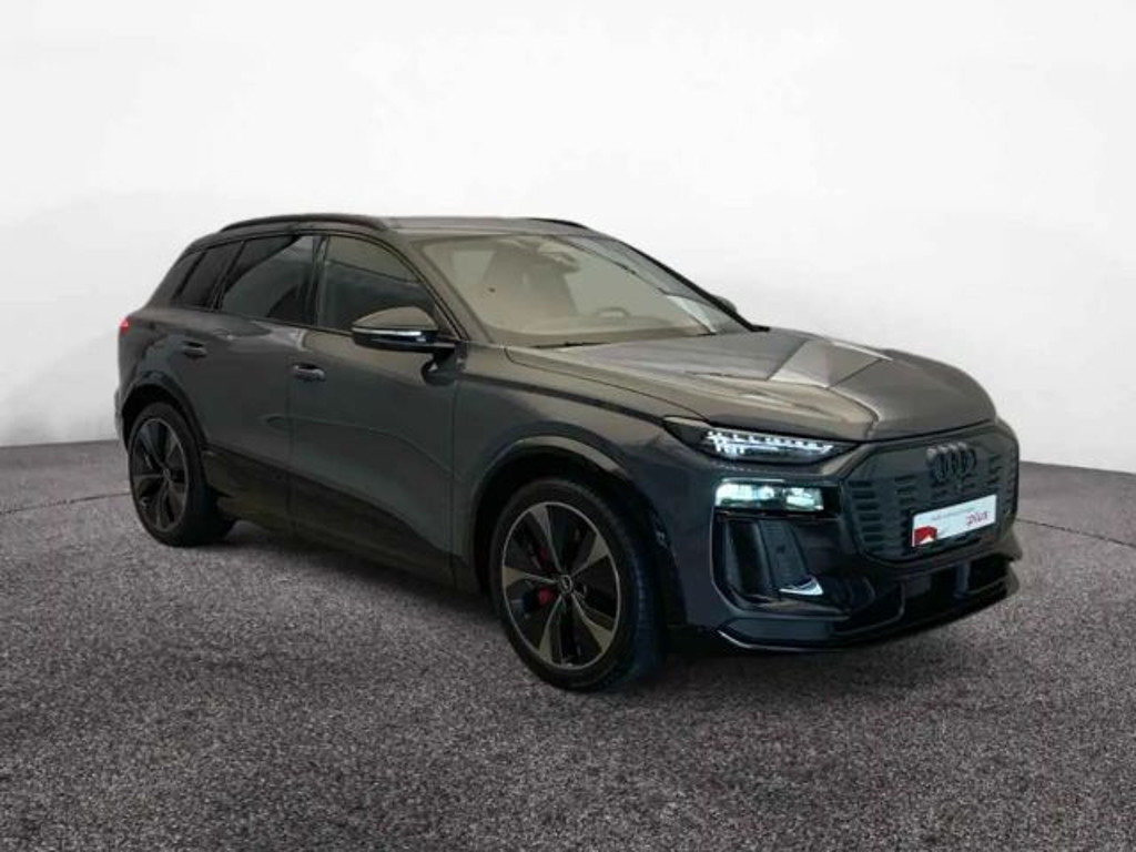 Audi SQ6 e-tron