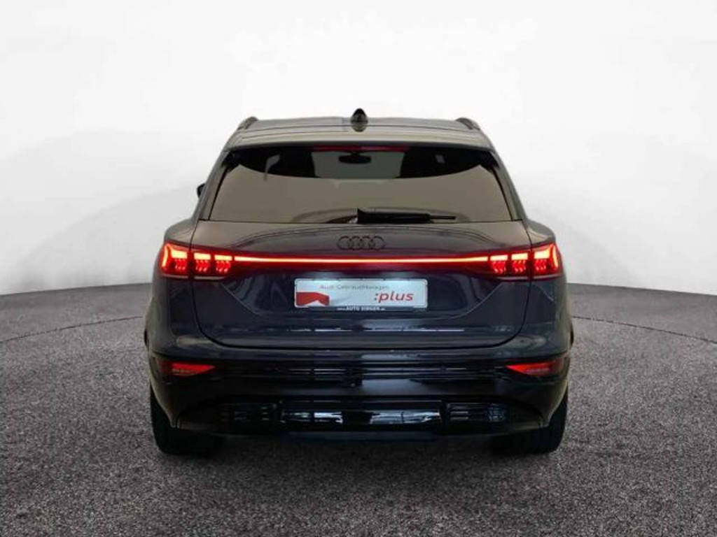 Audi SQ6 e-tron