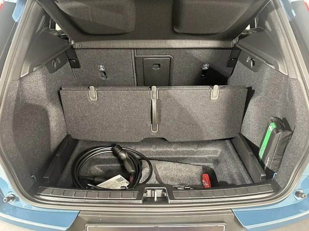 Volvo EX40
