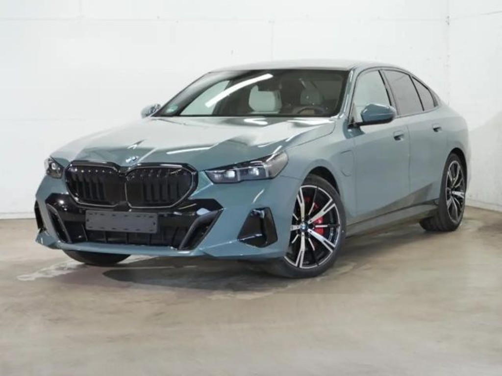 BMW 5 Serie 550 M-Sport Sedan