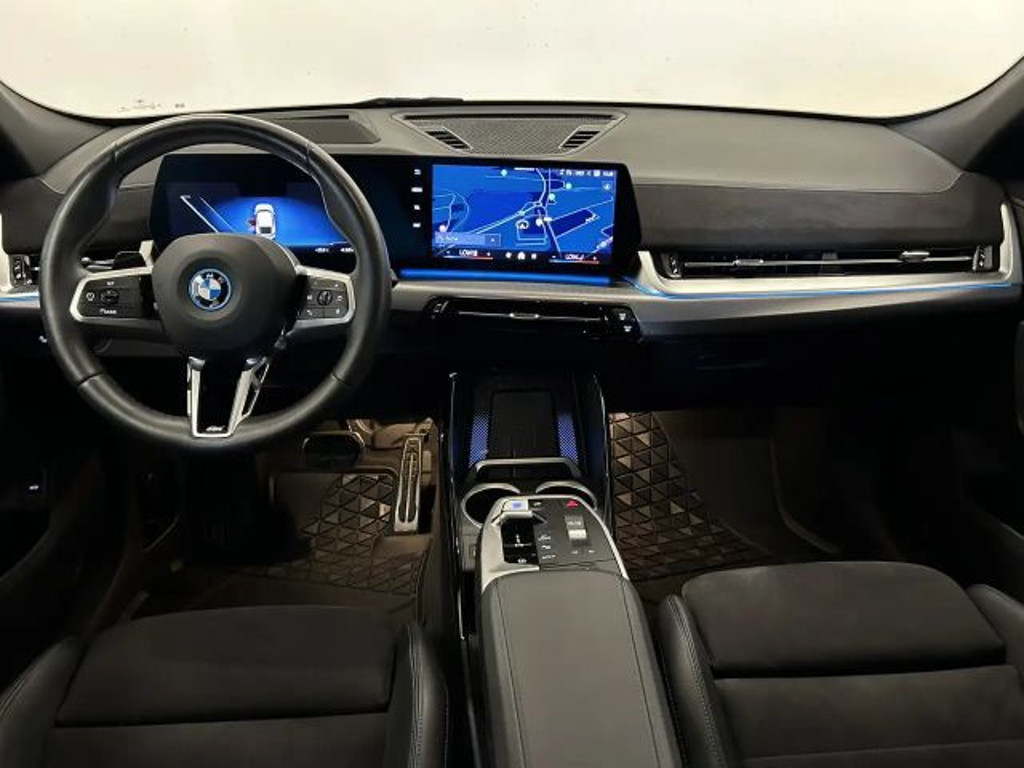 BMW iX2