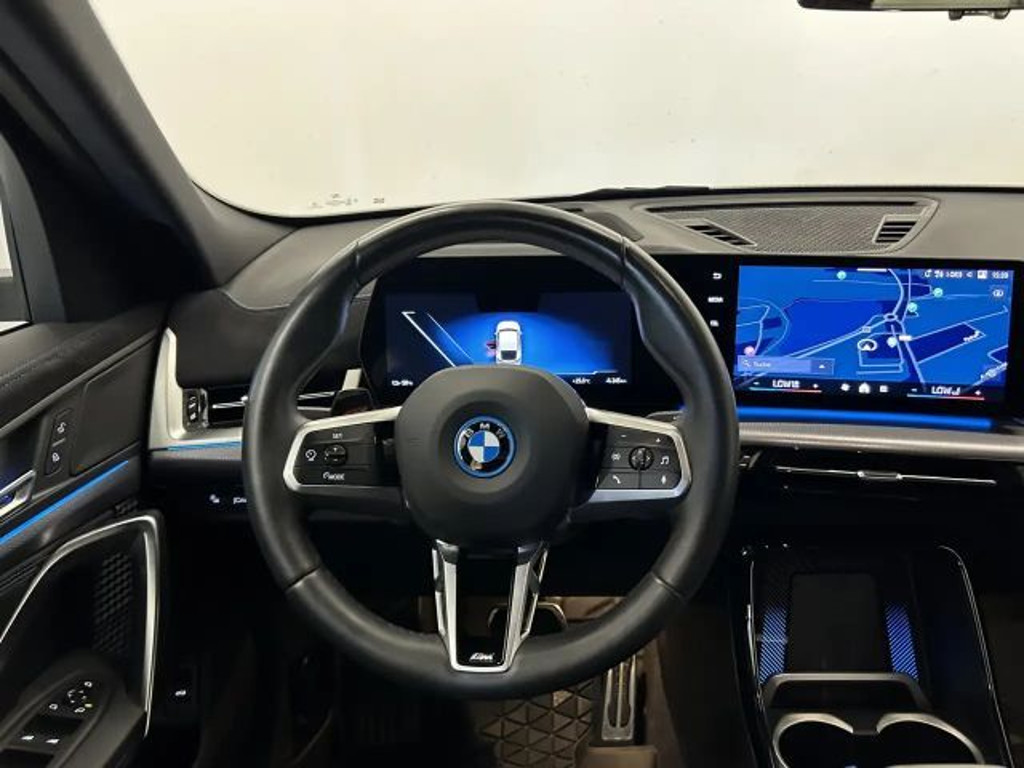 BMW iX2