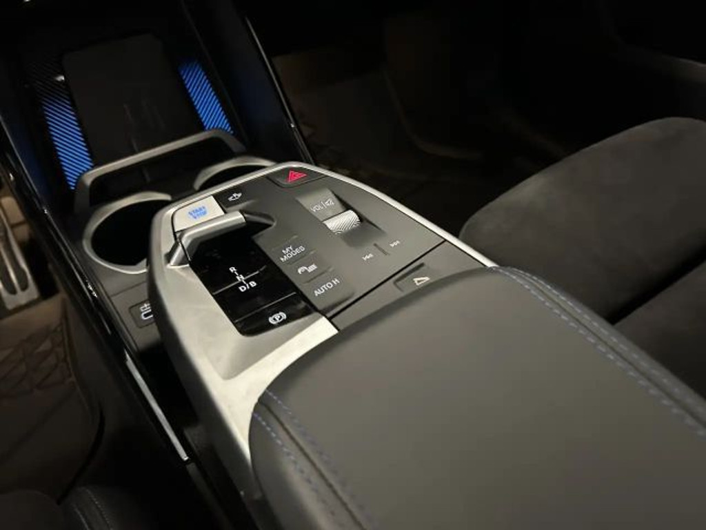 BMW iX2