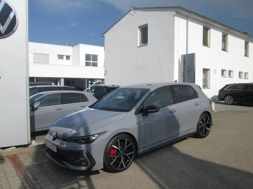 Volkswagen Golf DSG GTI IQ.Drive 2.0 TSI