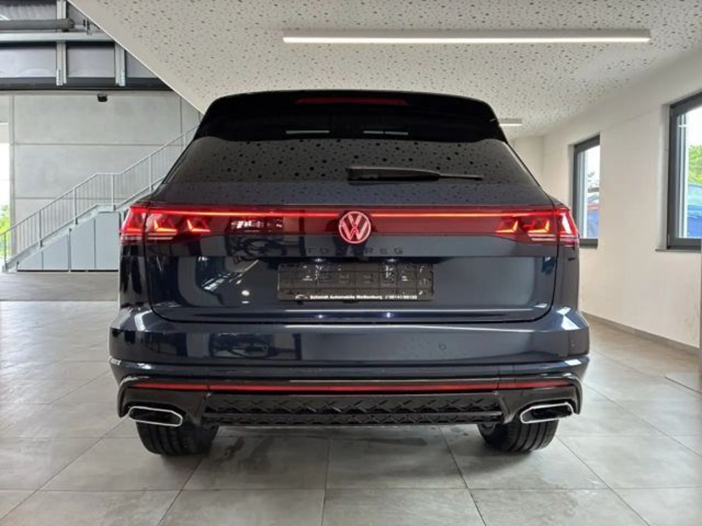 Volkswagen Touareg 4Motion R-Line 3.0 V6 TSI 3.0 V6 TDI