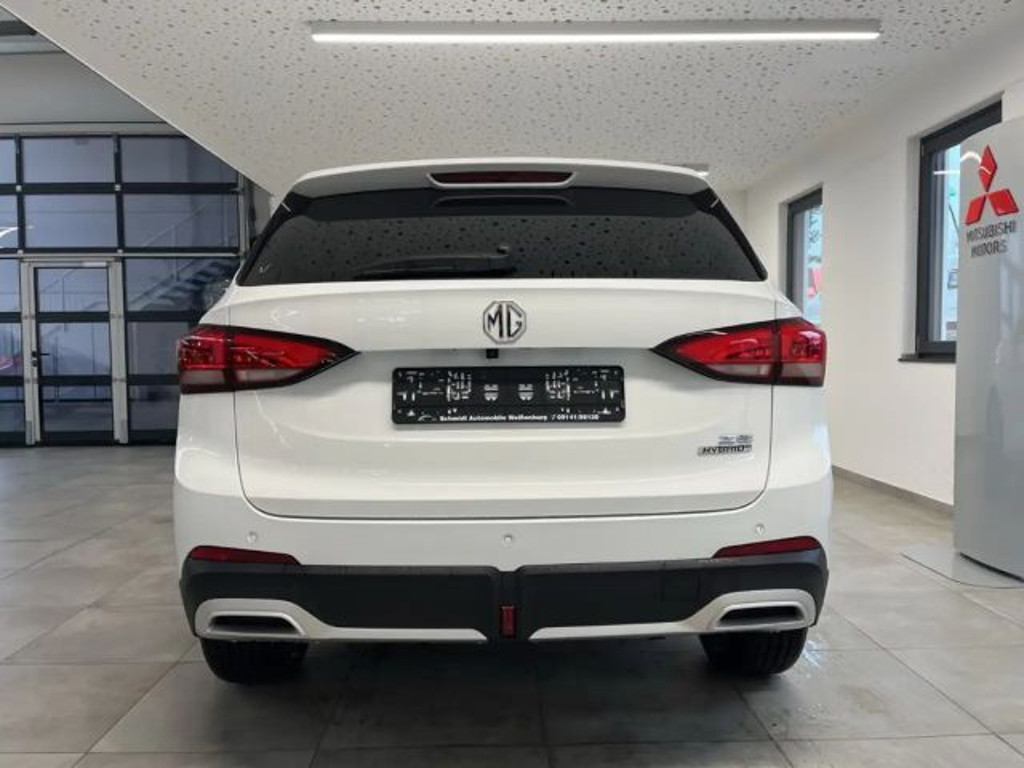 MG ZS