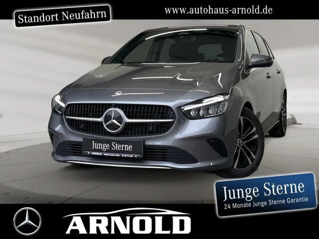 Mercedes-Benz B-Klasse B 250 4MATIC Progressive Sedan