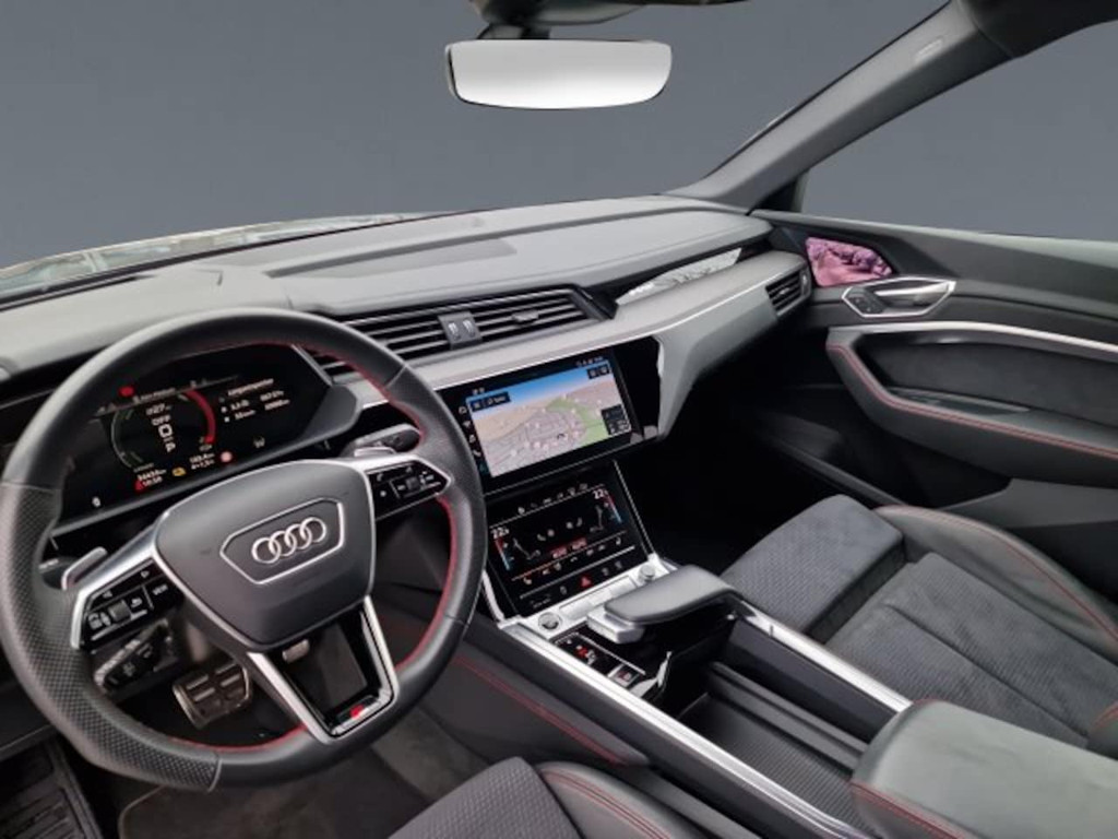 Audi Q8 e-tron