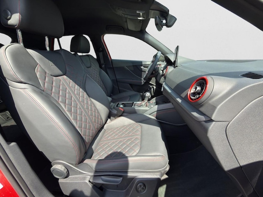 Audi SQ2