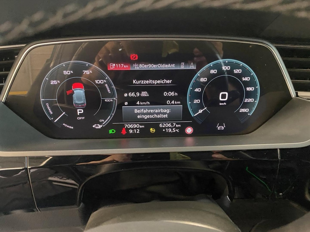 Audi Q8 e-tron