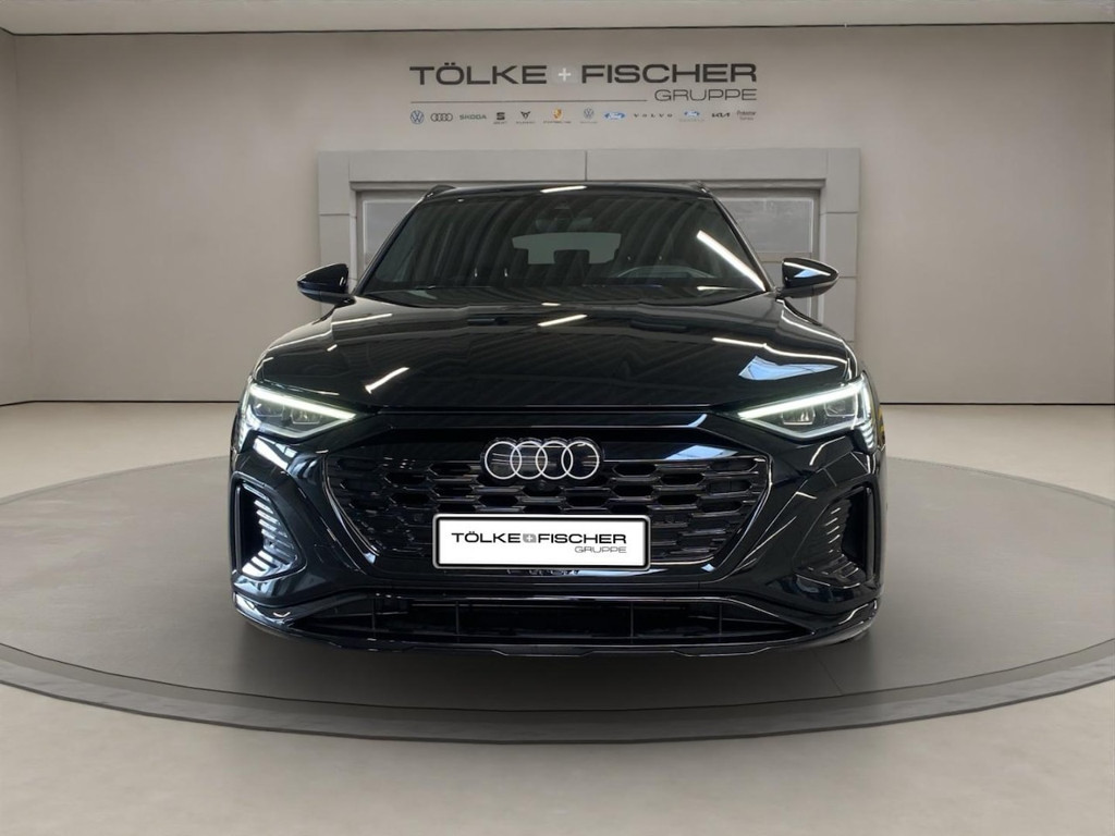 Audi Q8 e-tron Quattro S-Line 50