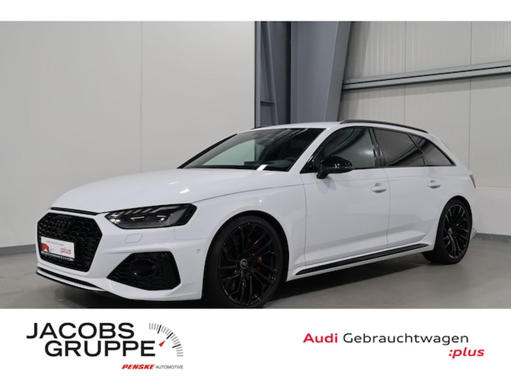 Audi RS4 Avant Quattro
