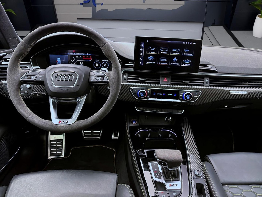 Audi RS4