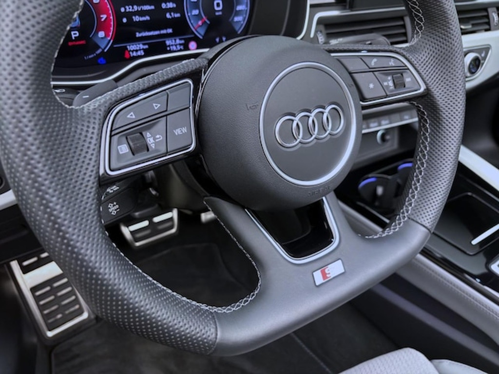 Audi S5